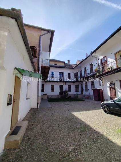 Apartament la casa cu 4 camere de inchiraiat in Sibiu zona Ultracentala - 27