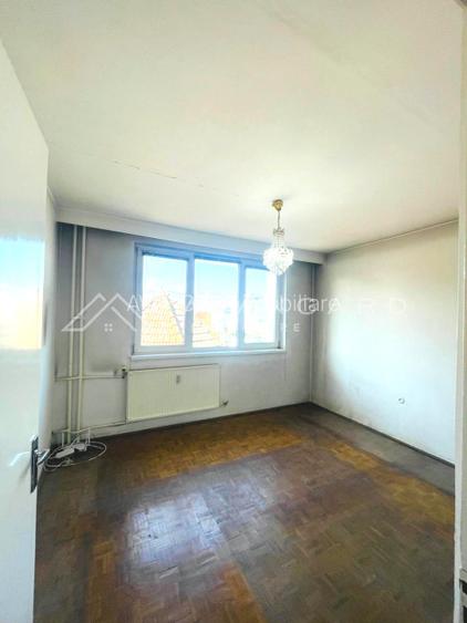 | Apartament 3 camere | 62 mp | Et intermediar | Grigorescu | - 5
