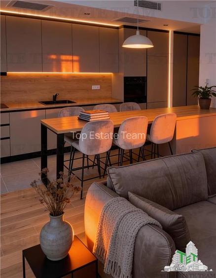 Casa luxury cu garaj la parter + piscina in complex / Bulevardul Pipera - 14