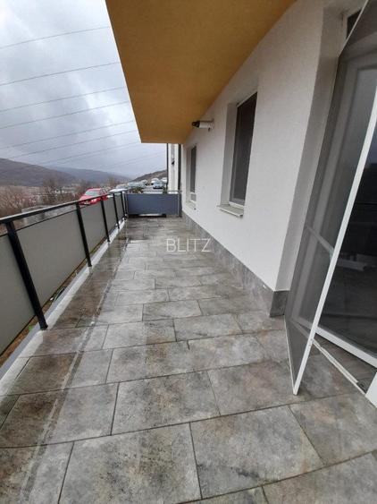 Apartament 3 camere, terasa 25 mp, parcare, zona Vivo  - 10