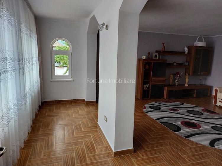 Casa P+E, in oras, zona 1 Mai - 15
