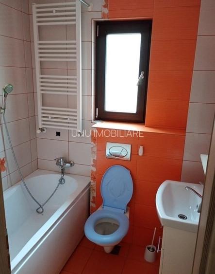 Apartament cu 2 camere- zona  capat CUG - Strada Valea Adanca - 5