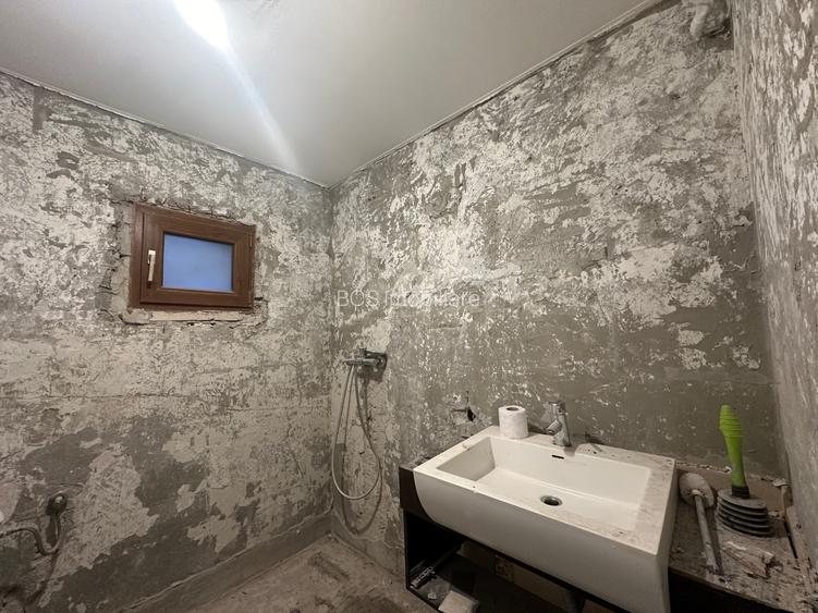 Vanzare - 4 camere - Parter  - Imobil 2000 - Ultracentral - 5