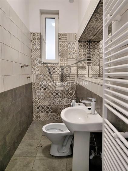 Vila 9 camere 3 grupuri sanitare 1 terasa 354 mp Vasile Lascar Stefan cel Mare - 40