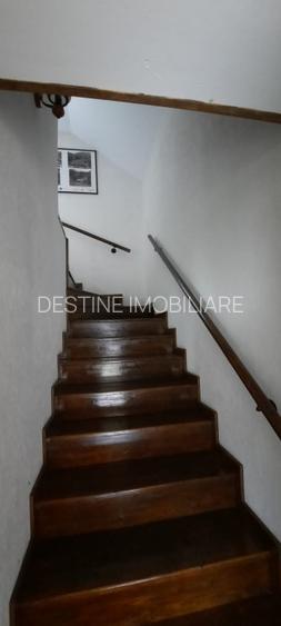 Casa -vila de vanzare, zona turistica, teren 750 mp - 11