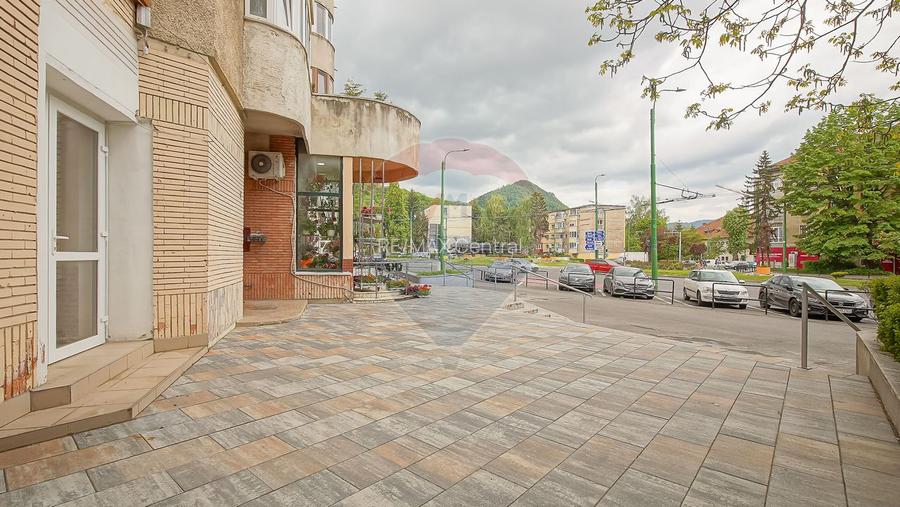 Spațiu comercial reprezentativ – Central, Brașov | Parter+Subsol - 10