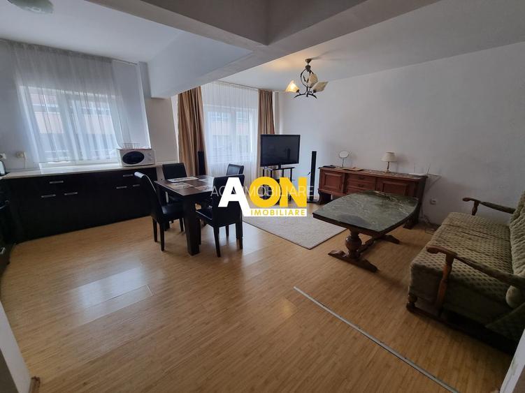 Apartament  3 Camere Zona Liceul Sportiv - 3
