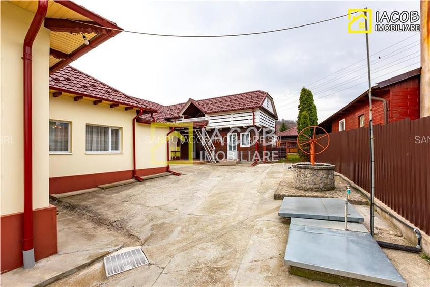 Casa, anexe, 3762 mp teren, 25000 mp padure, Comanesti, jud. Bacau - 16