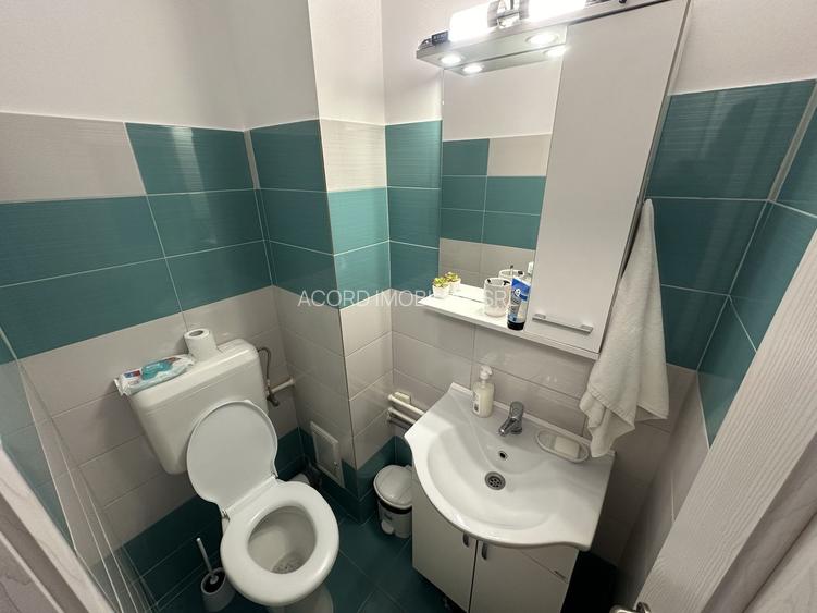 Apartament 3 camere zona Tomis 3 cu Centrala Renovat Total - 7