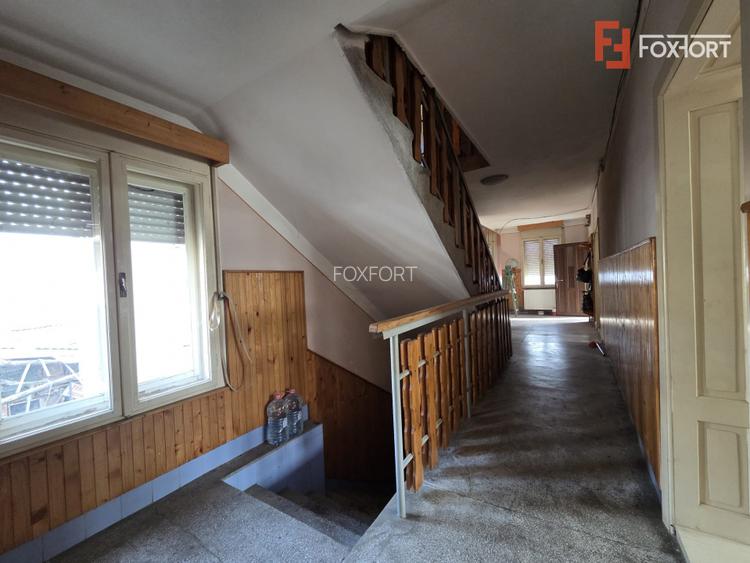Casa de vanzare Parter + 2 Etaje |7camere | 350 mp utili | Zona UTA - 13