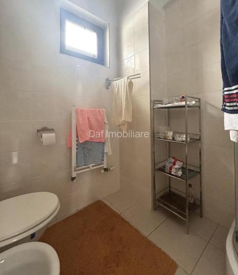 95000euro-2camere-53mp -Jiului-centrala proprie -bloc nou - 11