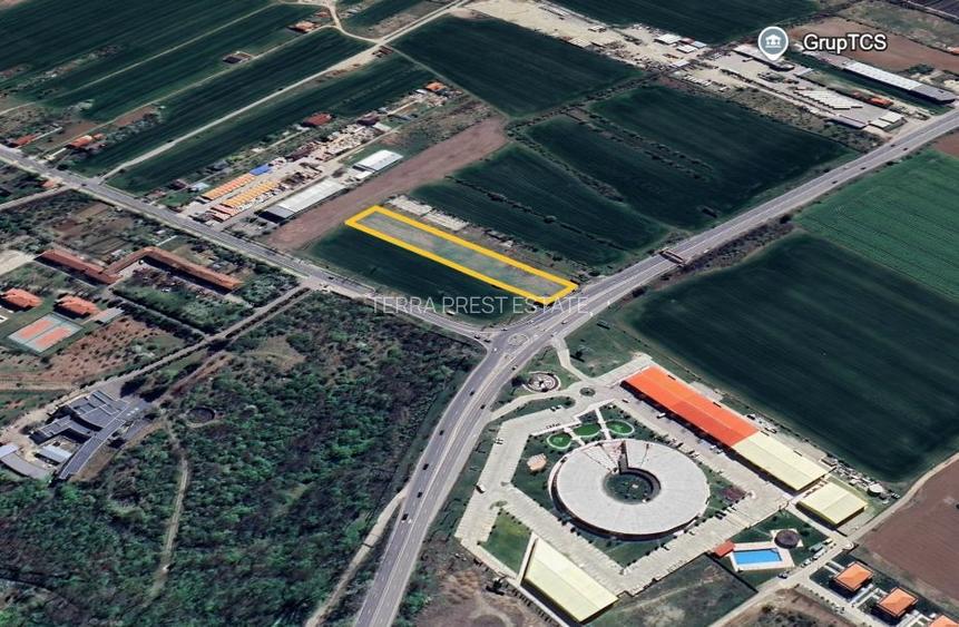 Snagov Plaza - 5000 mp intravilan, 28 ml  deschidere la DN1 - 8