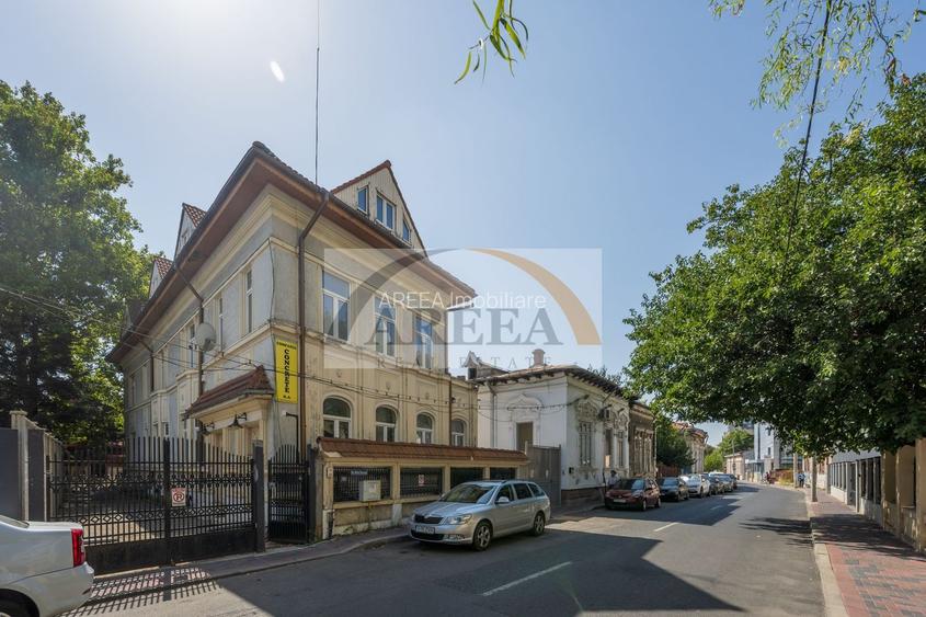 ULTRACENTRAL - Vilă UNICĂ și cu POTENȚIAL uriaș, o poveste de succes - 37