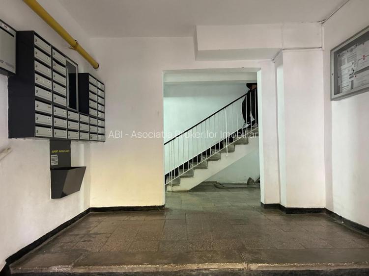 Garsoniera decomandata / Bd Lacul Tei - 9