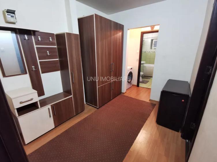 Etaj 2 Ap 2 Camere Decomandat 58mp zona Nicolina - 5