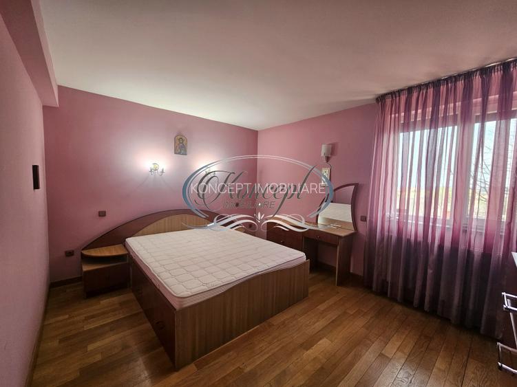 Proprietate eleganta cu gradina generoasa si acces facil Europa - 13