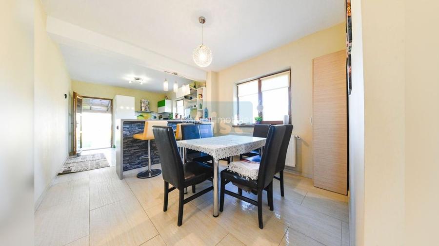 Comision0%!! Casa 5 camere, 3 bai, 260 mp, teren 1600 mp, Apahida - 2