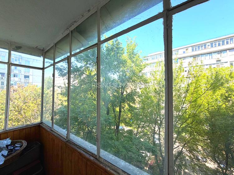 4 camere | bloc an 1981 | decomandat | 950m Metrou Crangasi - 17