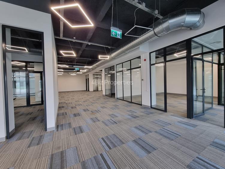 Spatii in cladire de birouri, Baza 3 - COMISION 0% - 11