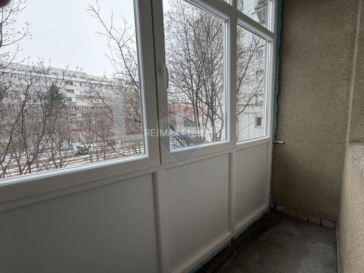 Apartament cu 3 camere de închiriat în zona Giulesti - 10