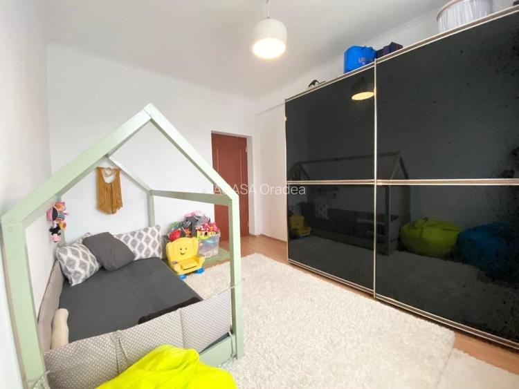 Apartament 3 camere, Gheorghe Doja, Oradea,70 mp. 125 000. Comision 0. - 3