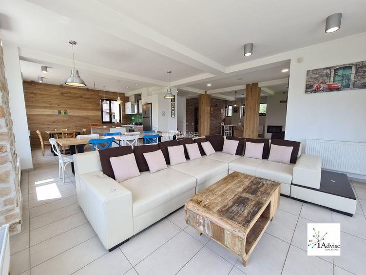 Vila Cu Panorama De Vanzare In Fundata - 13