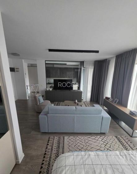 Studio, 50 mp, centrala, la 14 minute de metrou, Cloud 9 - 6