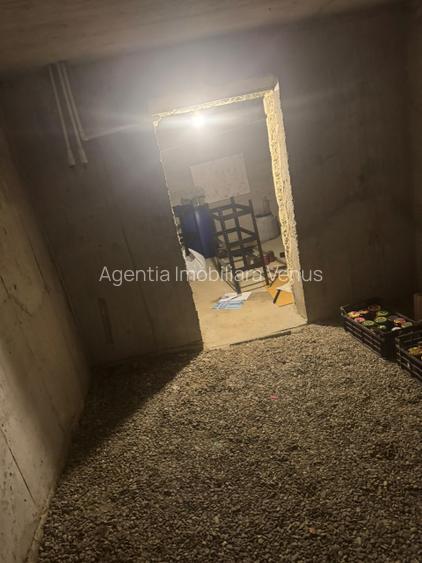 Casa noua cu etaj mobilata la intrare in Curtesti - 10