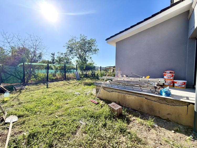 Duplex elegant, 3 camere, 93 mp utili, 235 mp teren - Sanandrei - 12