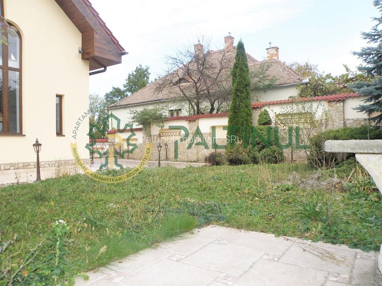 Vilă ultramoderna în zona Centrala - 6