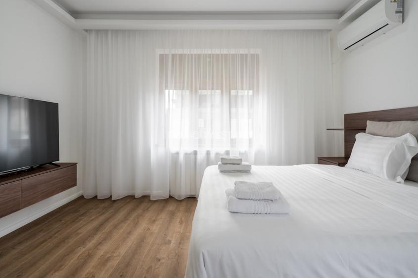 IANCU NICOLAE - AMFITEATRU RESIDENCE, 350 MP, 7 DORMITOARE, 5 BAI, 650 TEREN MP - 17