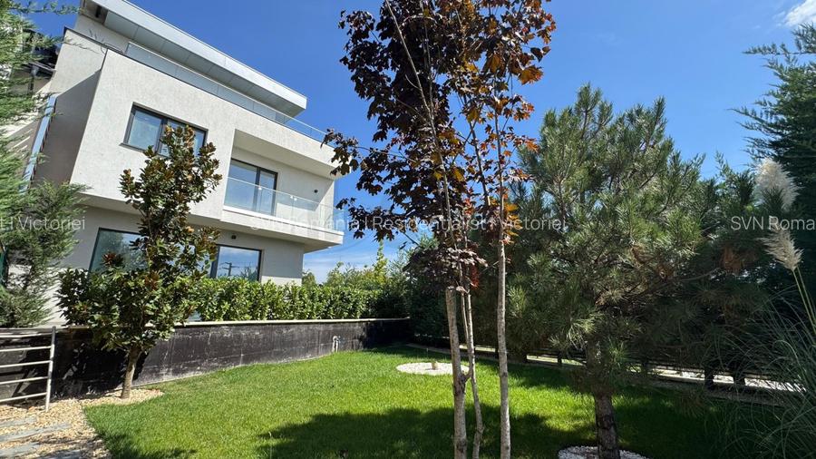 REV2005301 Vile Exclusiviste Langa Lac l Complex Rezidential - 8