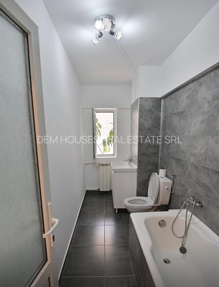 UNIRII,locatie exceptionala fix in Rond ALBA IULIA,monolit,stradal pe DECEBAL - 5