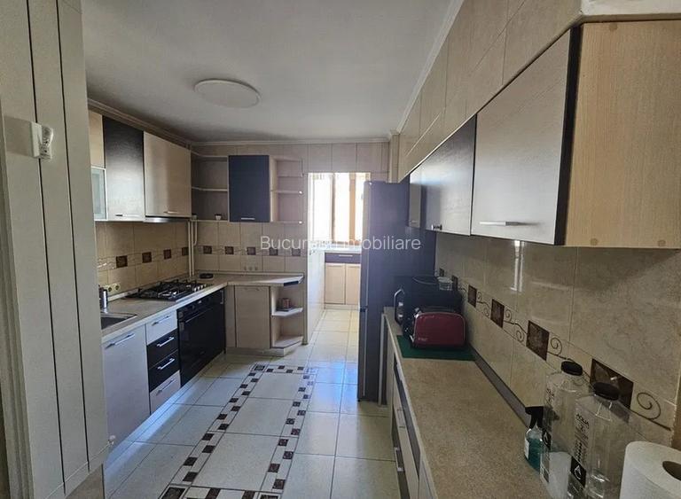 Apartament 3 Camere Dristor,3 Balcoane,Decomandat,Mobilat,Utilat,Boxa Subsol - 3