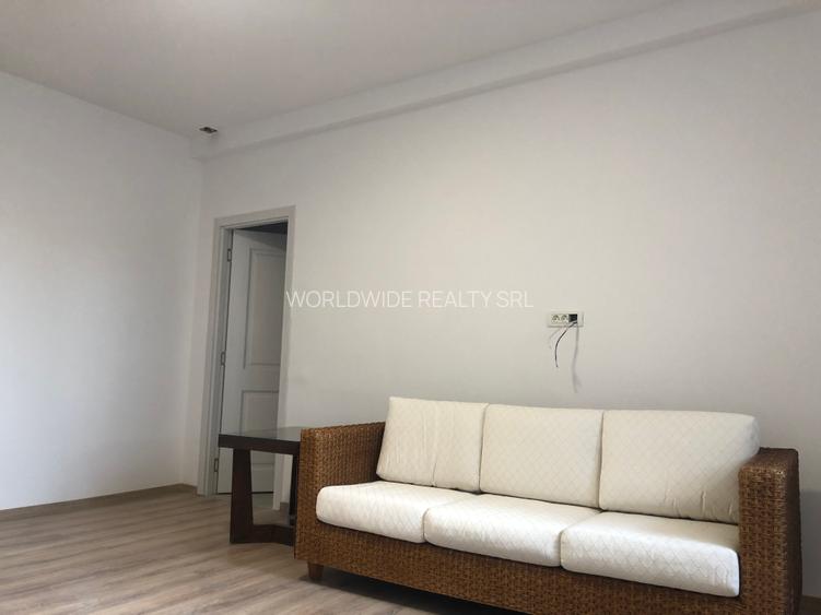 Două Apartamente Renovate - Bloc Interbelic Art Deco - 5