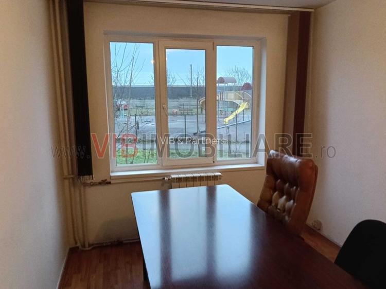 Apartament in apropiere de fostul stadion si noul centru comecial din Buziasului - 3