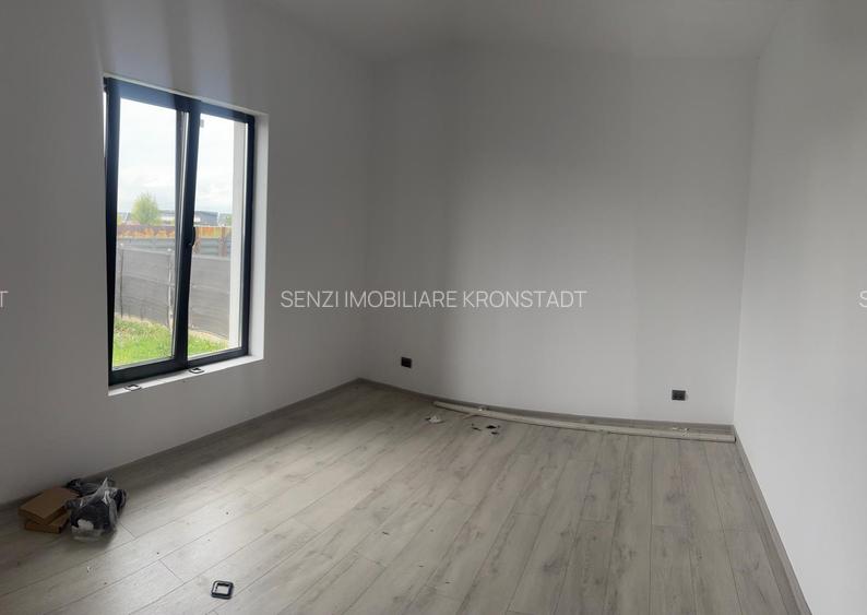 Casa individuala pe parter, zona Izvor - 8