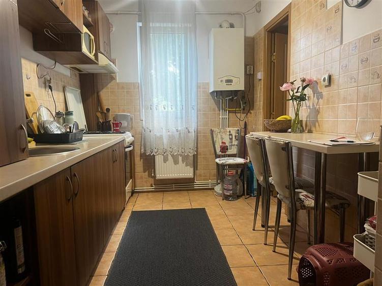 Apartament 2 camere Decomandat 52 mp in Mircea cel Batran