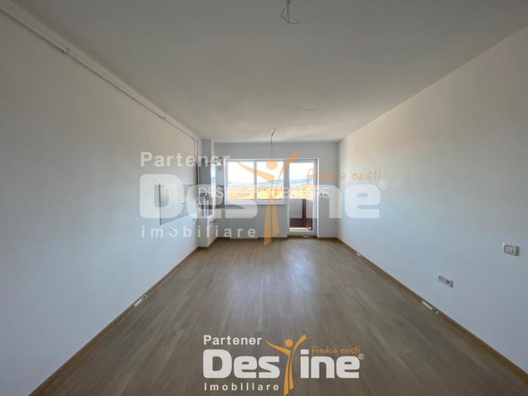 Studio 50 mp, etaj intermediar, cu balcon si loc de parcare, situat in Subcetate - 2