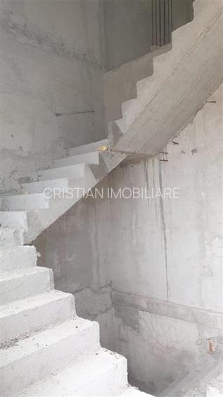 Conac Boieresc P+1 Ultracentral 695mp construiti, teren 466 mp pe colt deschider - 13