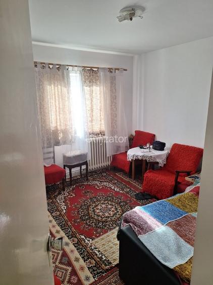 Apartament 3 camere, 2 bai pentru birou, investitie - 6