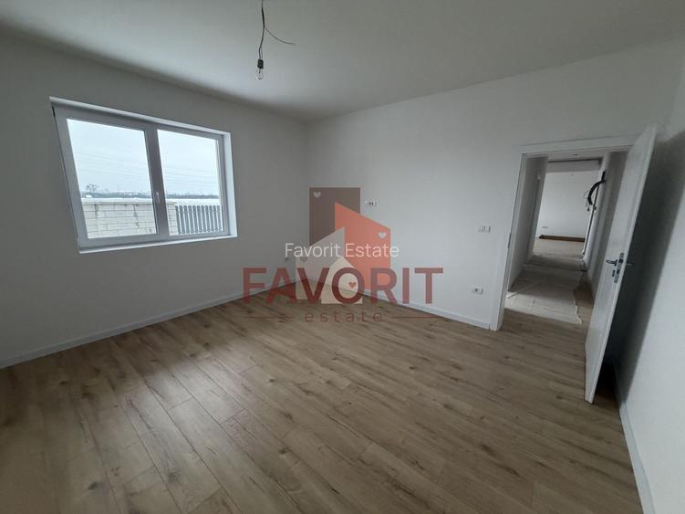 NOU. Gradina proprie de 103 mp si 2 locuri de parcare inscrise in CF. - 8