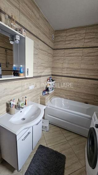 Apartament 2 camere în zona STRAZII AUREL VLAICU - 8