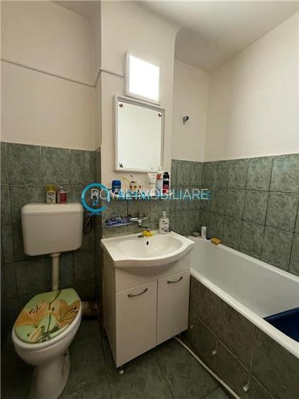 Royal Imobiliare - Vanzare Apartament zona Malu Rosu - 9