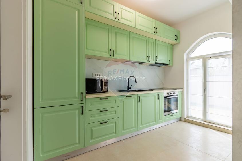 Casă / Vilă de lux cu 5 camere de vânzare în zona Sud/Com.Berceni/ - 11