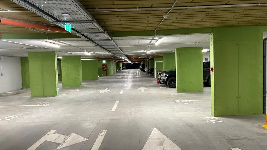 LOC PARCARE// DIRECT DIN IANCU NICOLAE -PARCARE LA -1 GRAND PIPERA PARK - 8