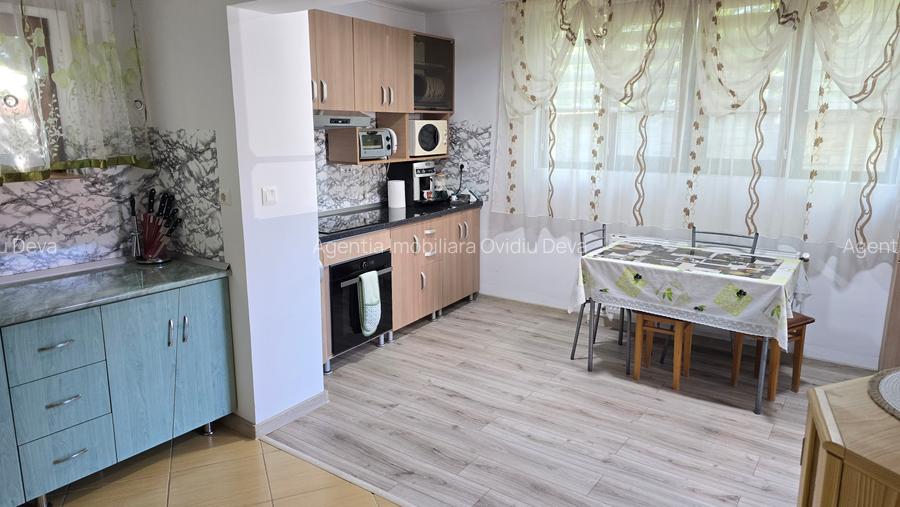 Vand casa in Deva, zona Zavoi, P+E, constructie din BCA si boltari,din anul 2011 - 6