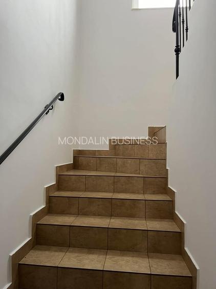 Vilă cu 8 camere, P+M , zona Dealuri, Oradea. - 12