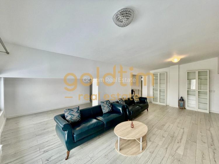 ULTIMUL  ETAJ/LIFT DIRECT/SUPRAFATA GENEROASA/ Trasnformat din 4 camere - 4