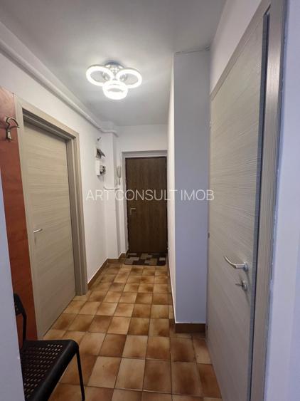 Spatiu Birouri | Apartament 2 Camere | Piata Romana | Semidecomandat | Bucuresti - 9
